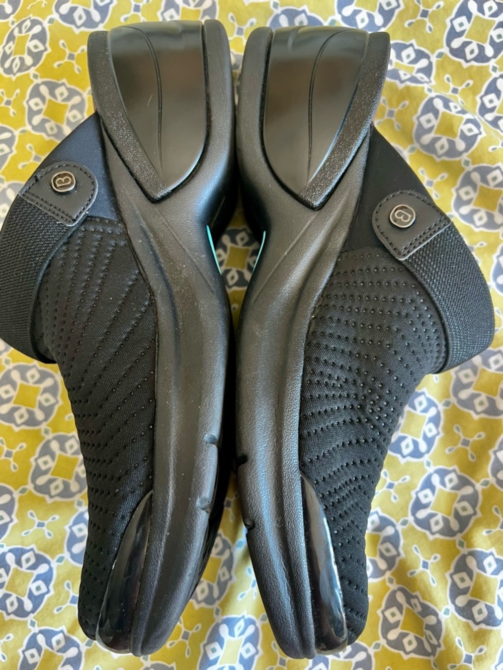 Bzees Black Slip-On Clog Mules Womens Size 9.5 - Picture 8 of 10